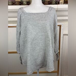 Liz Claiborne linen on or off shoulder blouse w/ tied 3/4 sleeves elastic neck